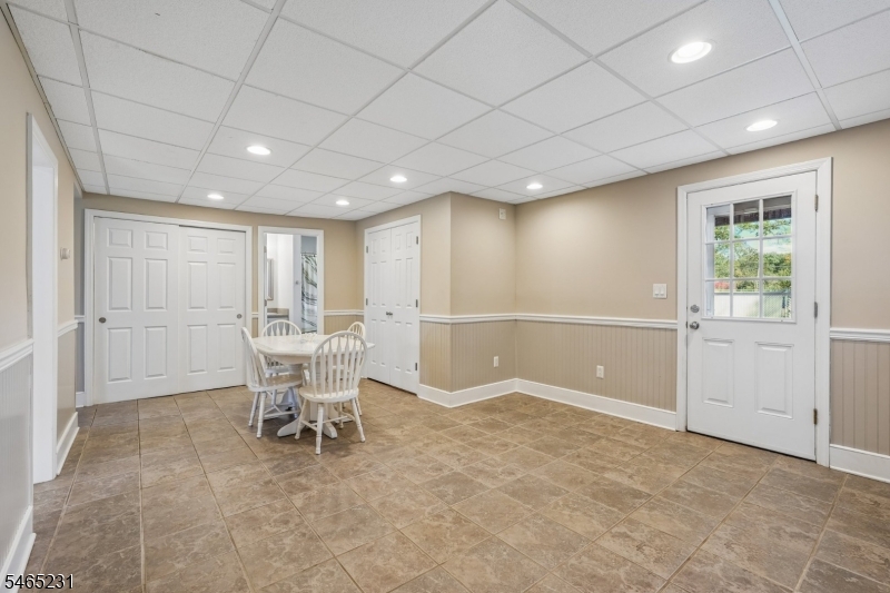 26 Huron Ave Property Photo 22