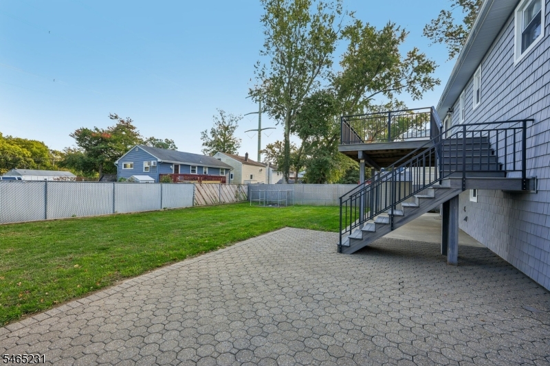 26 Huron Ave Property Photo 40
