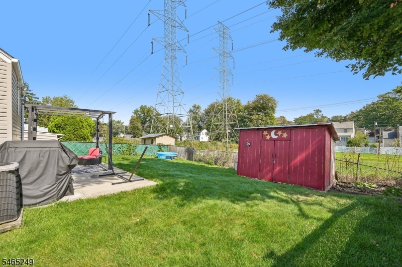 17 Bryant Ave Property Photo 23