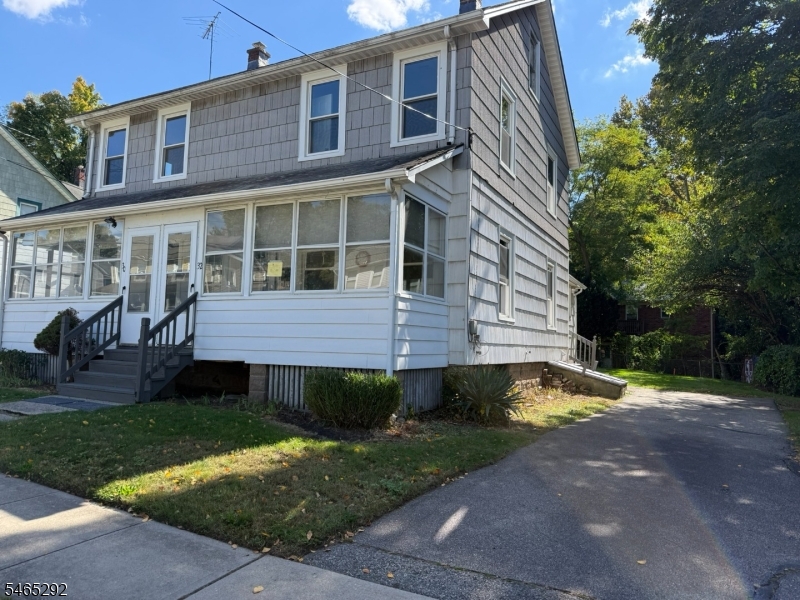 32 Willard St Property Photo 1