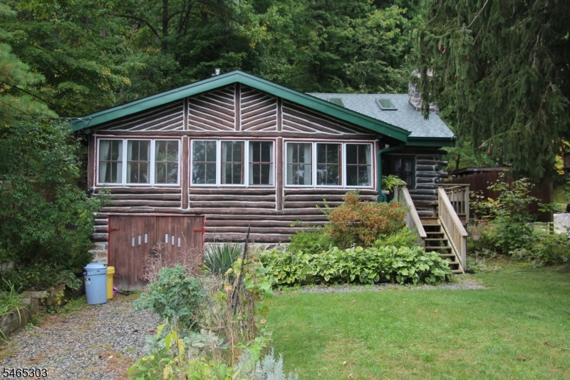 66 Bearfort Rd Property Photo 1