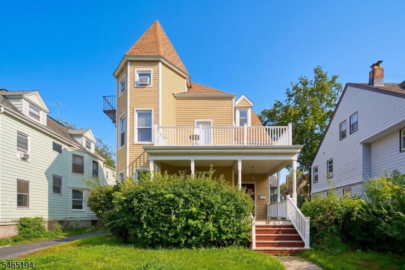 59 Stockton Pl Property Photo 2