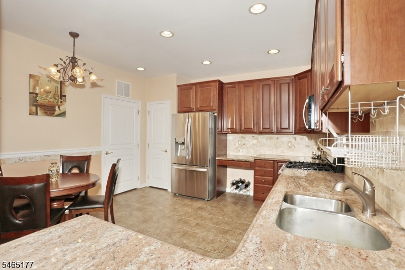 8403 Warrens Way Property Photo 14
