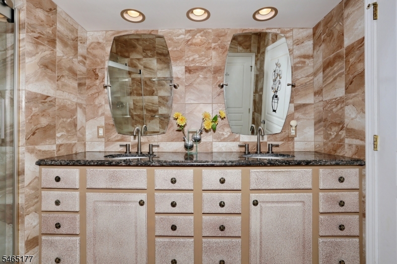 8403 Warrens Way Property Photo 22