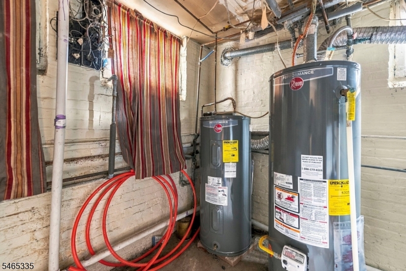 72 N Munn Ave Property Photo 17