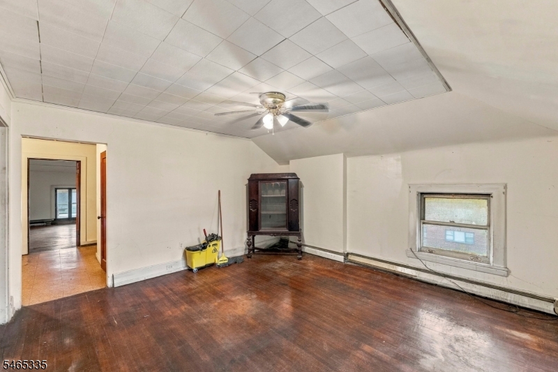72 N Munn Ave Property Photo 35