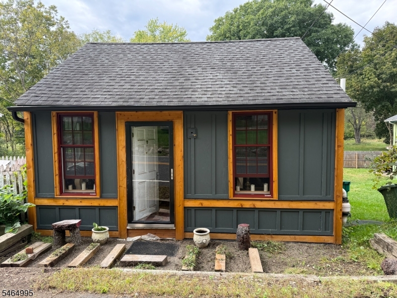 19 Musconetcong River Rd Property Photo 1