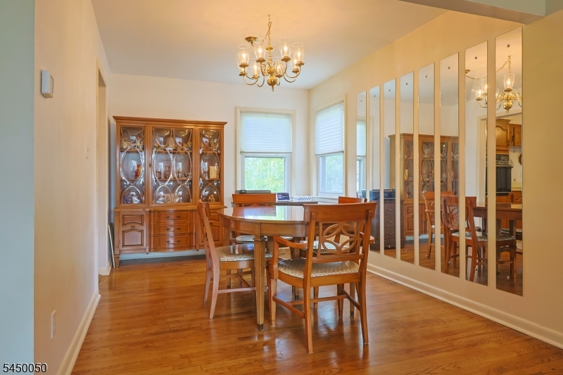 286 Pershing Rd Property Photo 5
