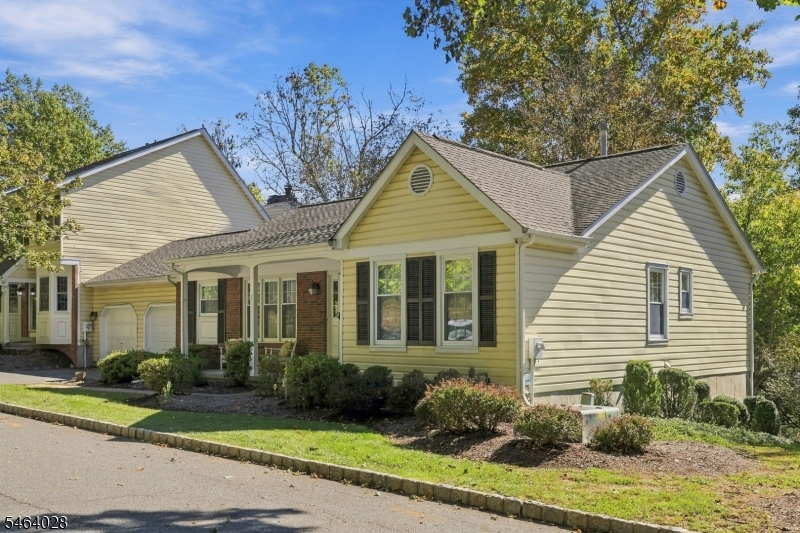 1 Partridge Ct Property Photo 4