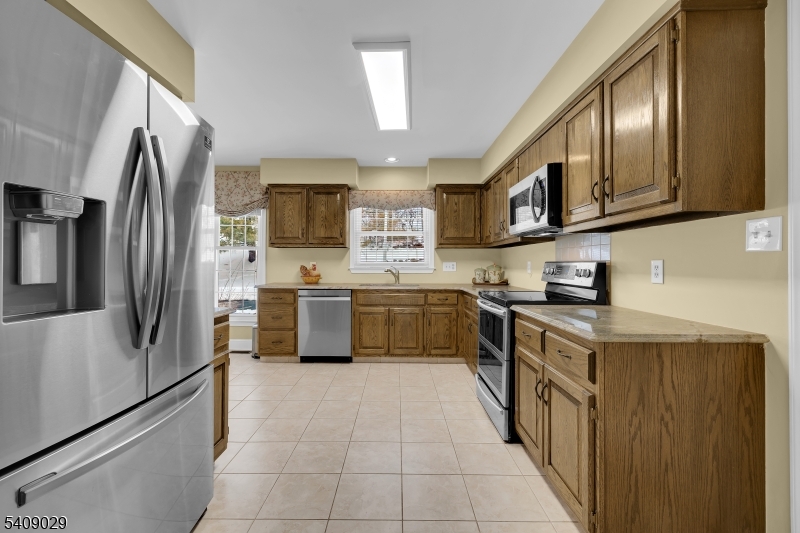 1 Partridge Ct Property Photo 9