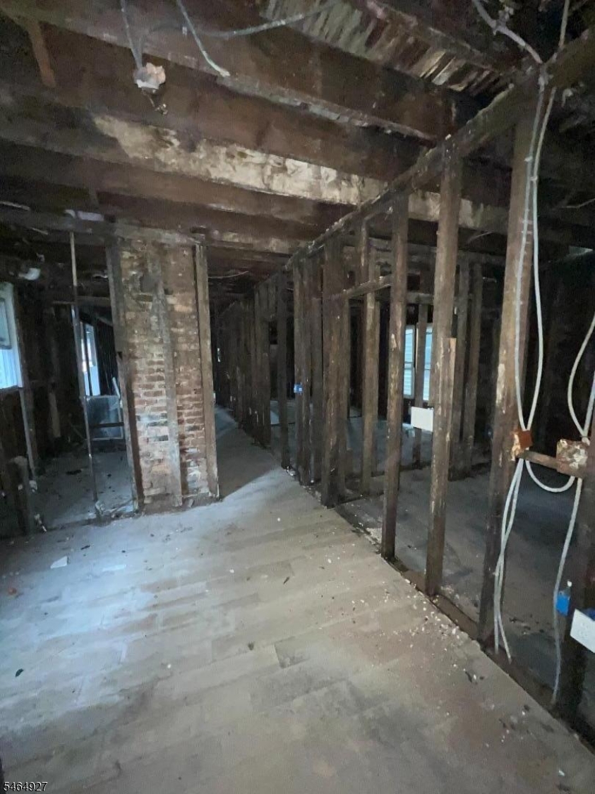 15 Southard St Property Photo 3
