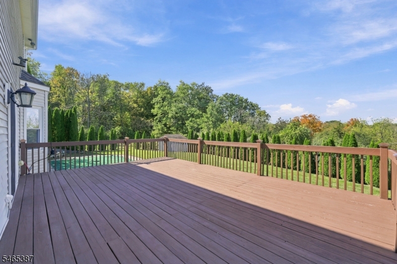 4 Brecia Ct Property Photo 6