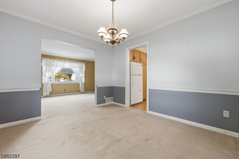 116 Grove Ave Property Photo 10