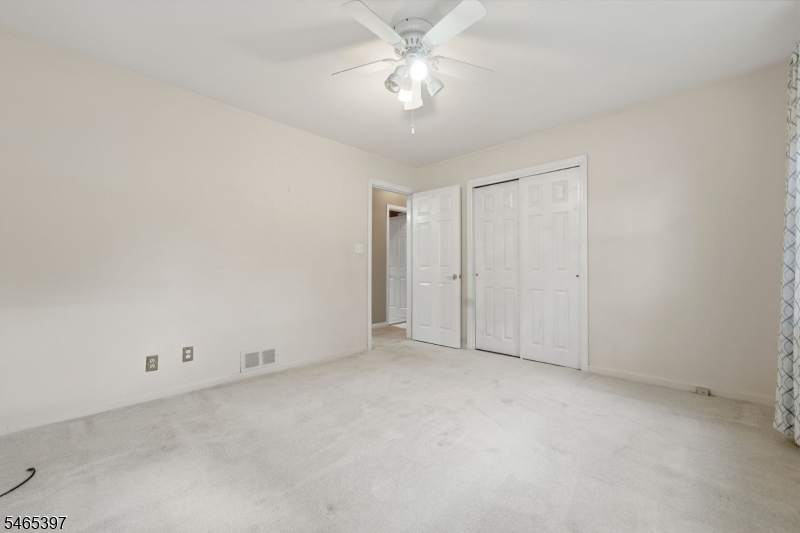 116 Grove Ave Property Photo 22