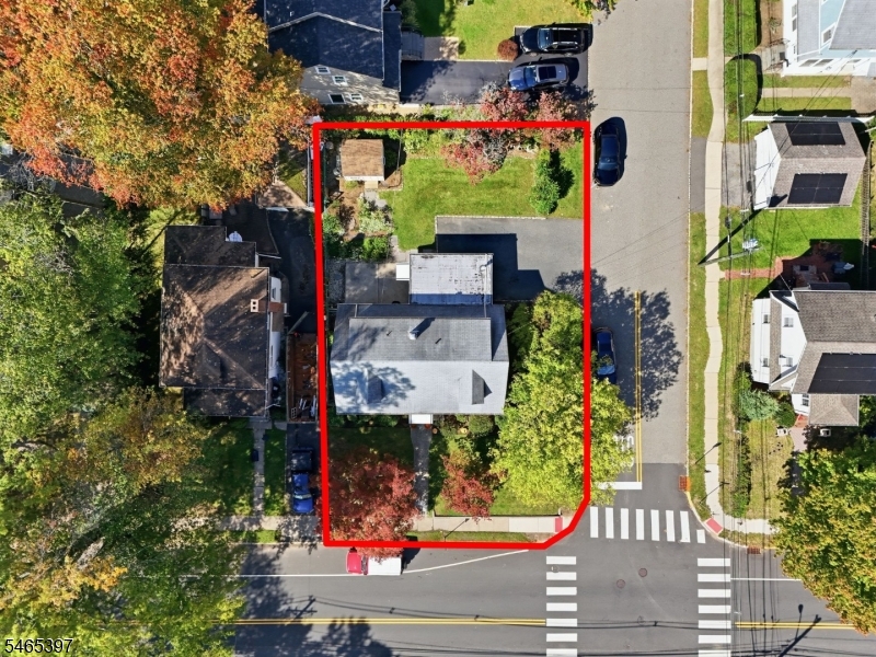 116 Grove Ave Property Photo 38