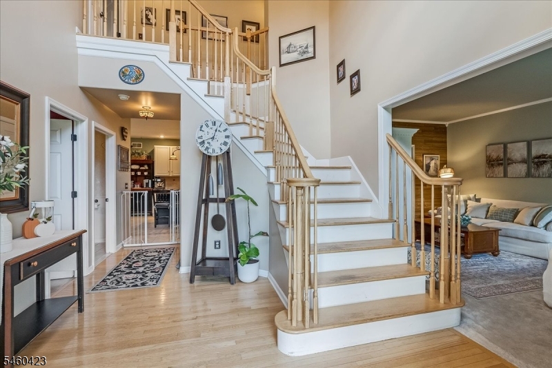 8 Saddle Ridge Rd Property Photo 5