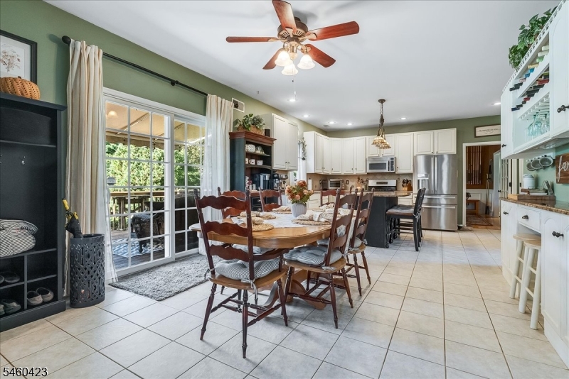 8 Saddle Ridge Rd Property Photo 8