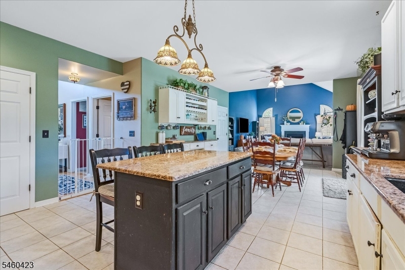 8 Saddle Ridge Rd Property Photo 11