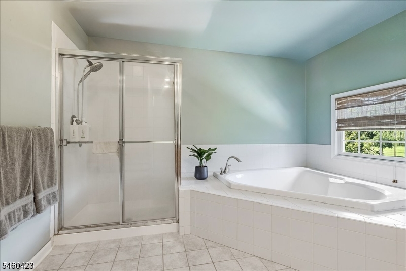 8 Saddle Ridge Rd Property Photo 22