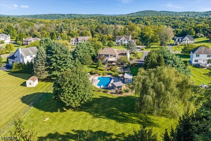 8 Saddle Ridge Rd Property Photo 43