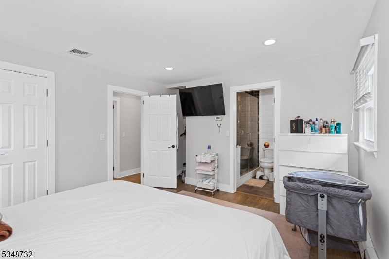 9 Glen Gray Rd Property Photo 15