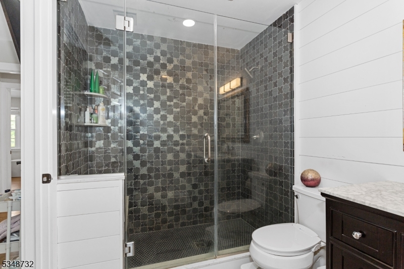 9 Glen Gray Rd Property Photo 18