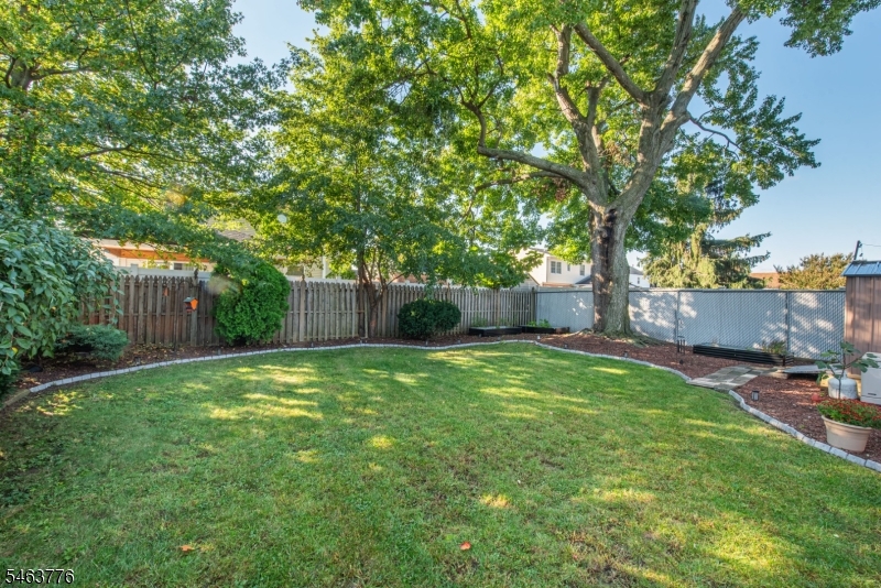 126 Hillman Dr Property Photo 34