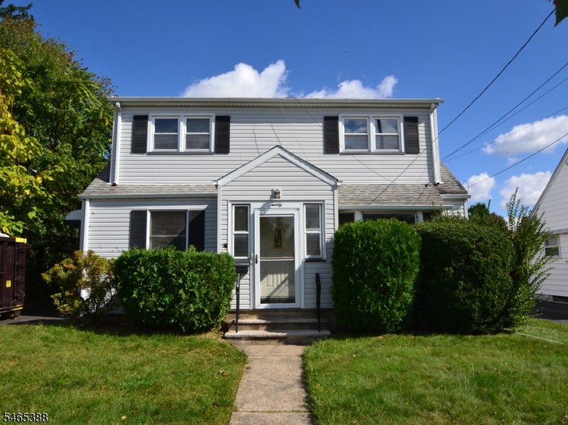 20 Long Hill Dr Property Photo 1