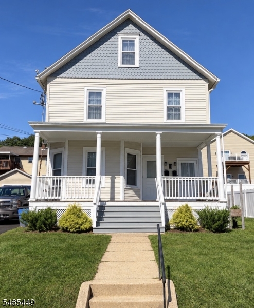 141 Lincoln Ave Property Photo 1