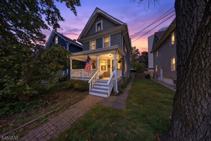 58 Somerset St Property Photo 3