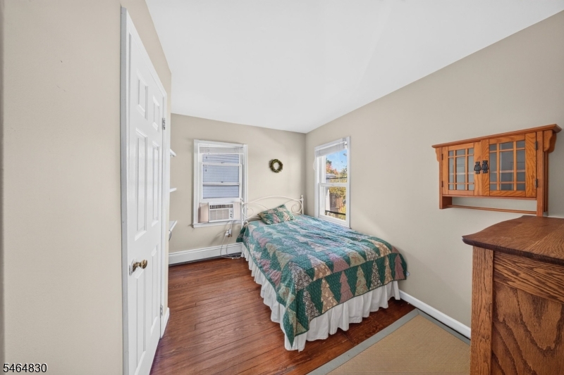 58 Somerset St Property Photo 21