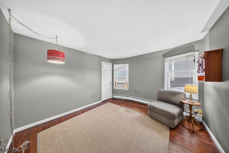 58 Somerset St Property Photo 23