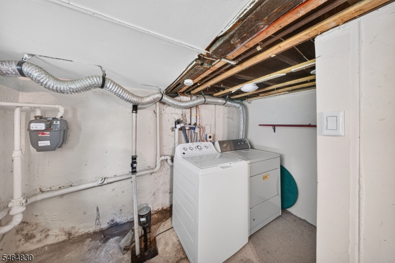 58 Somerset St Property Photo 33