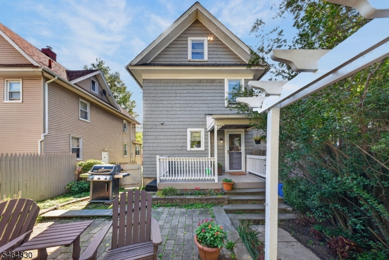 58 Somerset St Property Photo 36