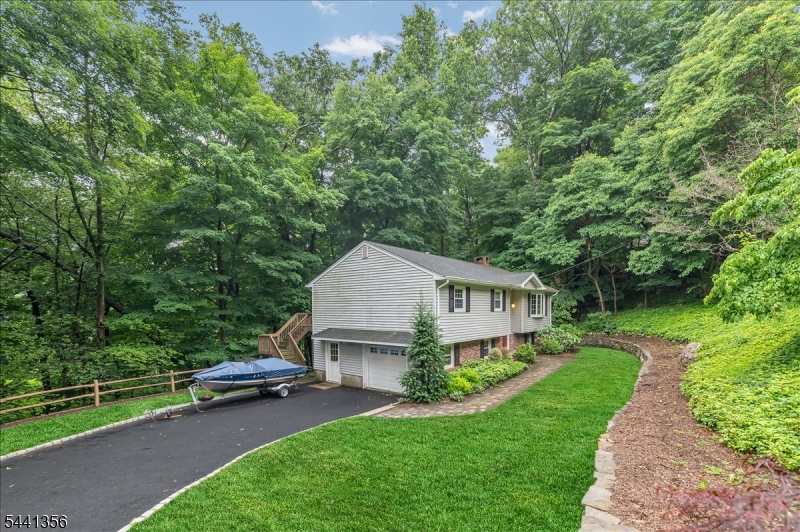72 Smokey Ridge Rd Property Photo 3