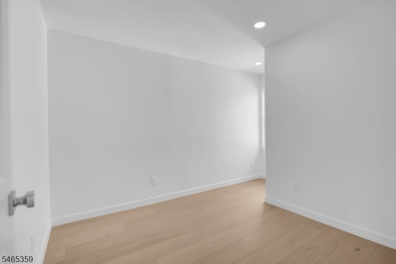 413 Paulison Ave 2 Property Photo 17