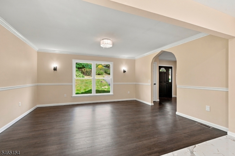105 Russling Rd Property Photo 15