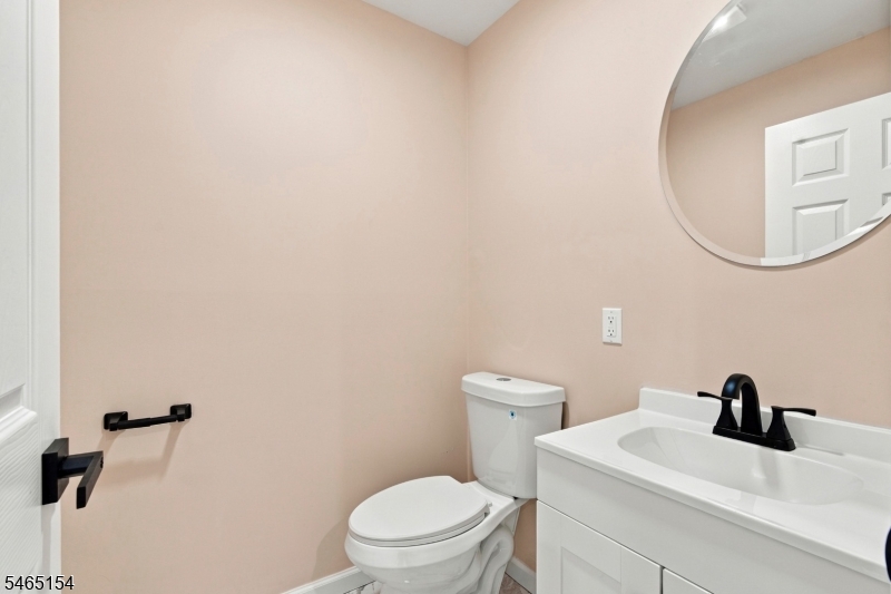 105 Russling Rd Property Photo 31