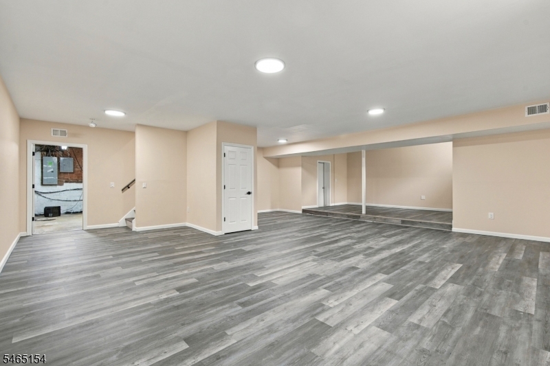 105 Russling Rd Property Photo 36