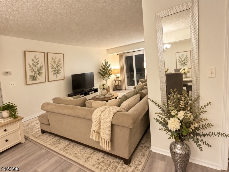 1 Iron Forge Sq 20 Property Photo 1