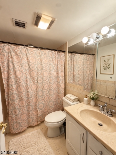 1 Iron Forge Sq 20 Property Photo 8