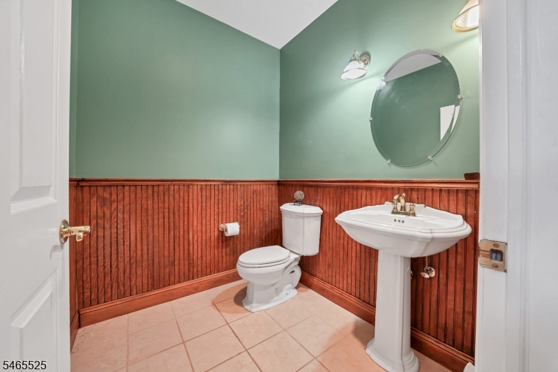 3 Shenandoah Ct Property Photo 9