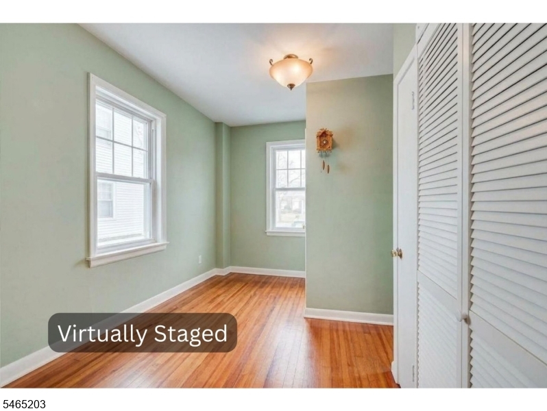 4 S Springfield Ave Property Photo 14