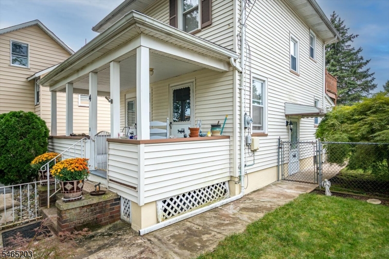 4 S Springfield Ave Property Photo 34