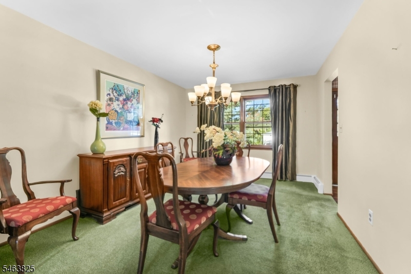 11 Oakland Ter Property Photo 6