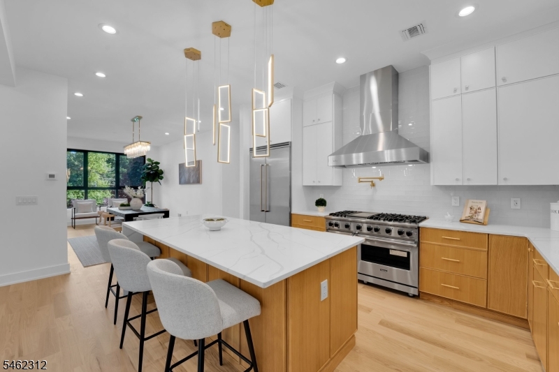 8 Fordham Rd Property Photo 8