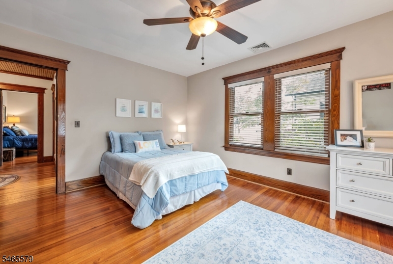 365 Walthery Ave Property Photo 16