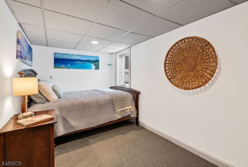 365 Walthery Ave Property Photo 32