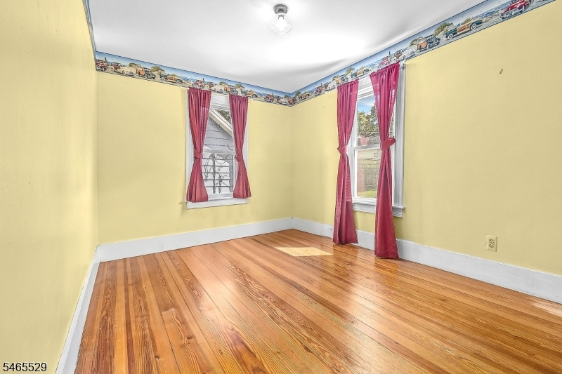 74 Brunswick Ave Property Photo 21
