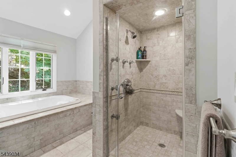 913 High Mountain Rd Property Photo 22